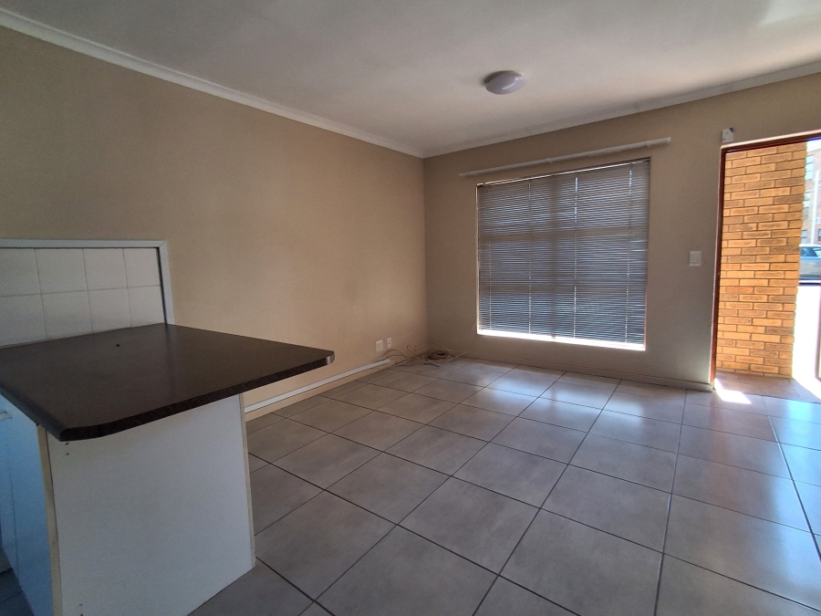 To Let 2 Bedroom Property for Rent in Ferndale Western Cape